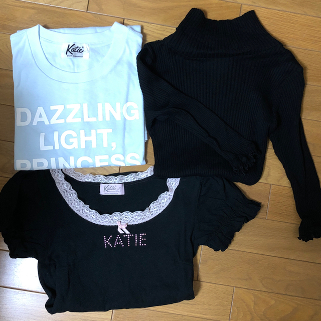 レディースKatie big tee とパフスリーブTeeとアンプリ5分丈