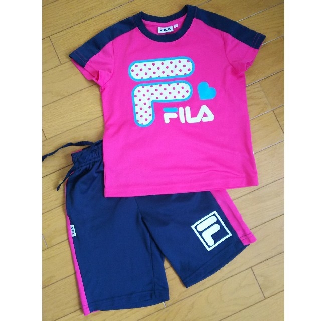 FILA(フィラ)のFILA Tシャツ×ハーフパンツ 120 キッズ/ベビー/マタニティのキッズ服女の子用(90cm~)(その他)の商品写真