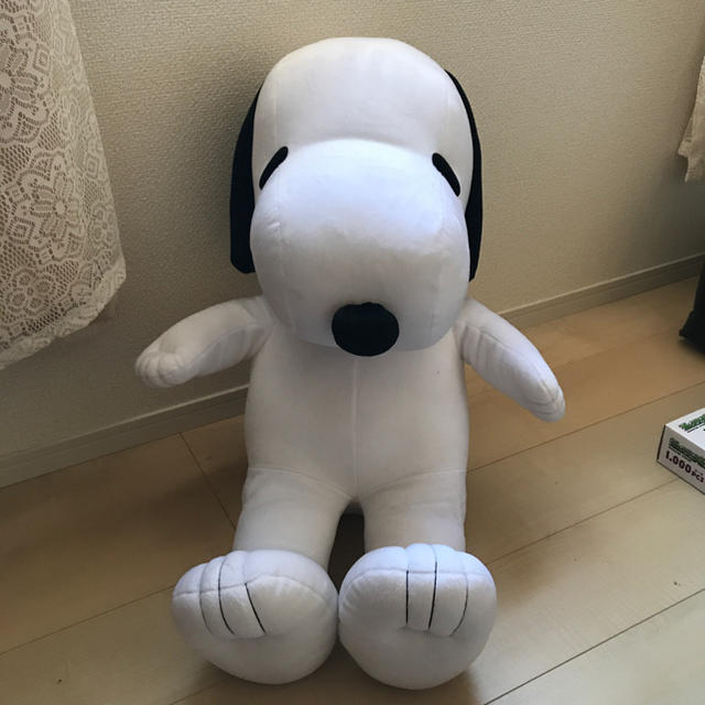 SNOOPY(スヌーピー)のスヌーピー超特大ぬいぐるみ エンタメ/ホビーのおもちゃ/ぬいぐるみ(ぬいぐるみ)の商品写真