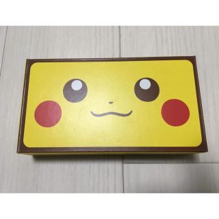 ニンテンドー2DS(ニンテンドー2DS)のNEW 任天堂2DS LL ピカチュウ(携帯用ゲーム機本体)