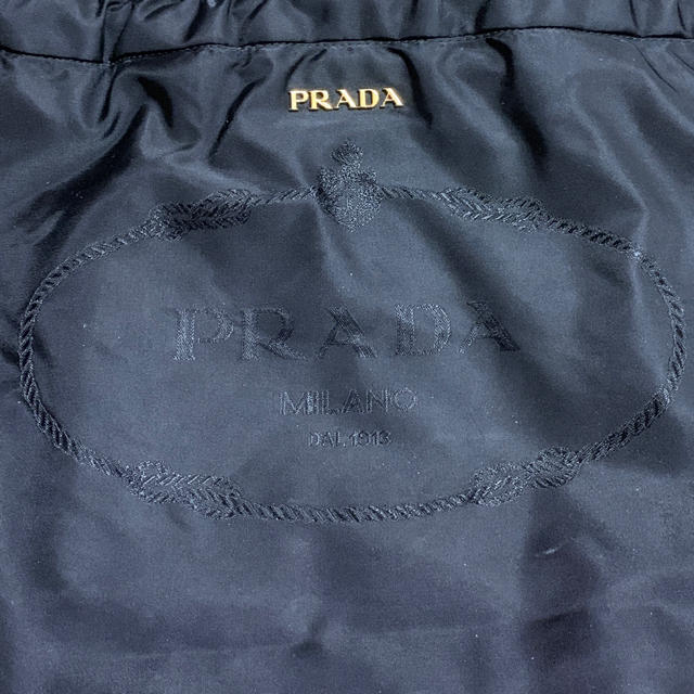 PRADA トートバック 1