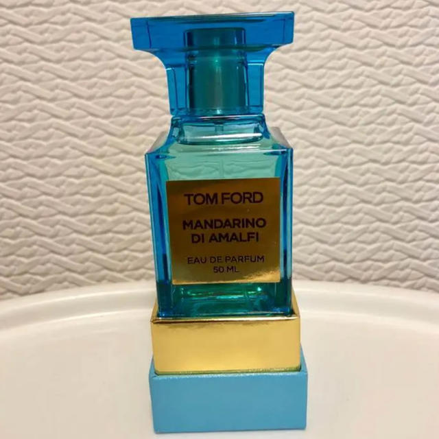 TOM FORD(トムフォード)のほぼ新品  TOM FORD マンダリーノ ディ アマルフィ オードパルファム コスメ/美容の香水(ユニセックス)の商品写真