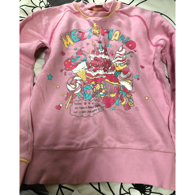 mezzo piano(メゾピアノ)のトレーナー キッズ/ベビー/マタニティのキッズ服女の子用(90cm~)(Tシャツ/カットソー)の商品写真