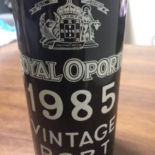 Royal Oport Vintage Port  と、おまけにもう1本(ワイン)