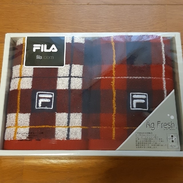 FILA(フィラ)の新品未使用　FILA　ウォッシュタオル　２枚セット エンタメ/ホビーのアニメグッズ(タオル)の商品写真