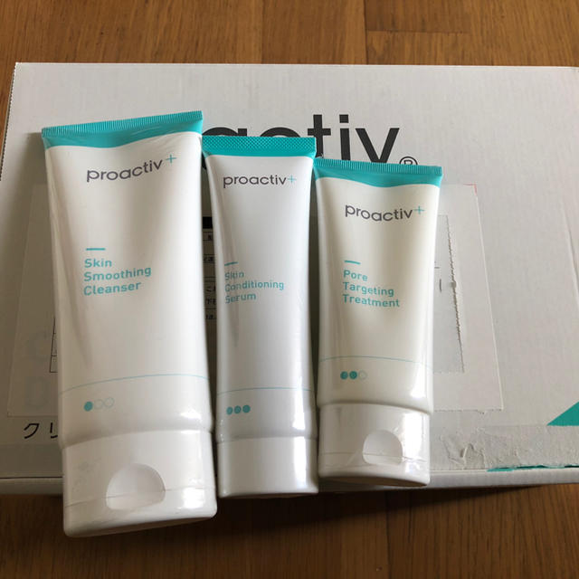 proactiv(プロアクティブ)の新品未使用♪プロアクティブプラス3ステップ90日セット コスメ/美容のスキンケア/基礎化粧品(洗顔料)の商品写真