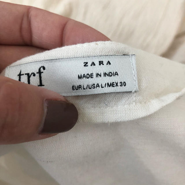 ZARA(ザラ)のzara レディースのトップス(シャツ/ブラウス(長袖/七分))の商品写真