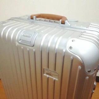 リモワ(RIMOWA)の新品未使用 リモワ ボーイング747-8 63.5L トパーズ 国内未発売(旅行用品)