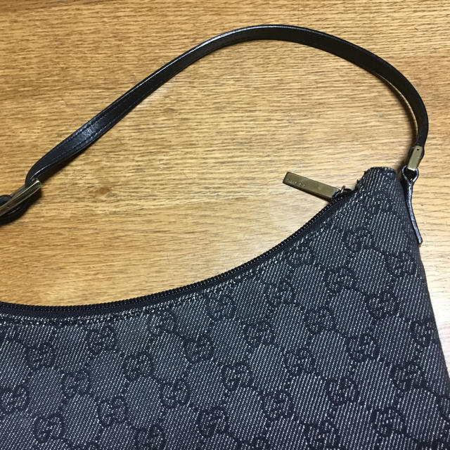 Gucci(グッチ)のGUCCI グッチ アクセサリーポーチ ショルダーバッグ 中古 レディースのバッグ(その他)の商品写真