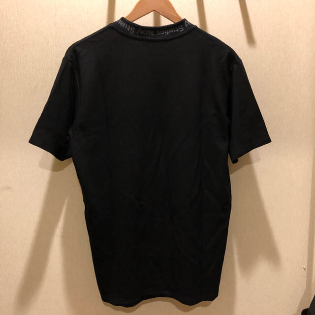 ACNE(アクネ)のacne studio アクネ navid 首元ロゴカットソー sizeM メンズのトップス(Tシャツ/カットソー(半袖/袖なし))の商品写真
