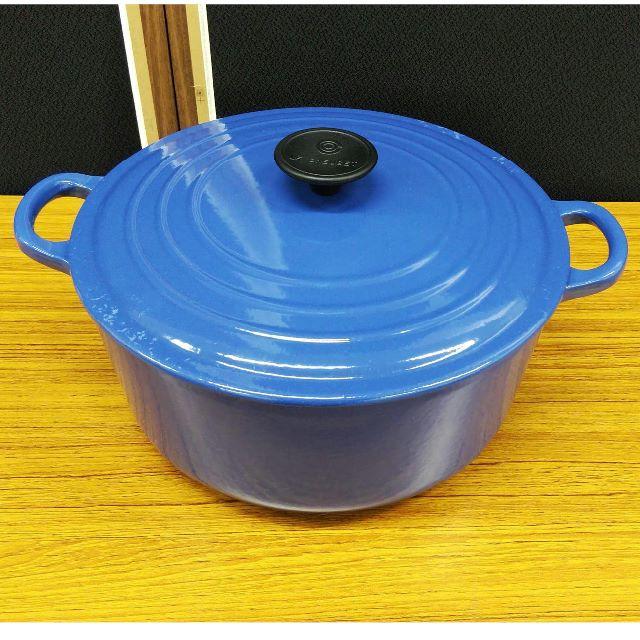 LE CREUSET(ルクルーゼ)のLe Creuset ル・クルーゼ 両手鍋 26 ココット ロンド インテリア/住まい/日用品のキッチン/食器(鍋/フライパン)の商品写真