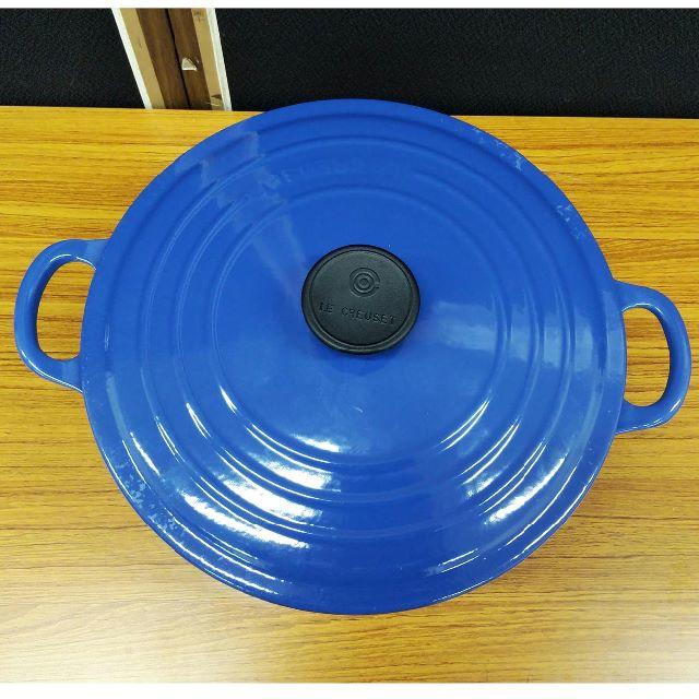 LE CREUSET(ルクルーゼ)のLe Creuset ル・クルーゼ 両手鍋 26 ココット ロンド インテリア/住まい/日用品のキッチン/食器(鍋/フライパン)の商品写真