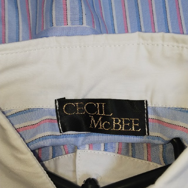 CECIL McBEE(セシルマクビー)のCECIL McBEEシャツワンピース レディースのワンピース(ひざ丈ワンピース)の商品写真