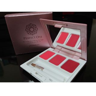 パーフェクトワン(PERFECT ONE)の【ぽよぽよさん専用】PERFECT ONE LIP PALETTE ブラシ付(口紅)