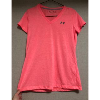 アンダーアーマー(UNDER ARMOUR)のTシャツ 蛍光オレンジ(Tシャツ(半袖/袖なし))