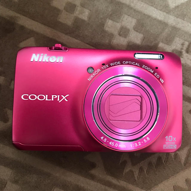 Nikon(ニコン)のNikon COOLPIX スマホ/家電/カメラのカメラ(コンパクトデジタルカメラ)の商品写真