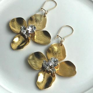 イエナ(IENA)の再∞販 AJISAI bijou pierce(ピアス)