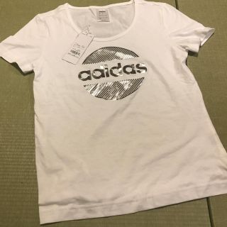 アディダス(adidas)のアディダス ホワイト × シルバー Tシャツ(Tシャツ(半袖/袖なし))