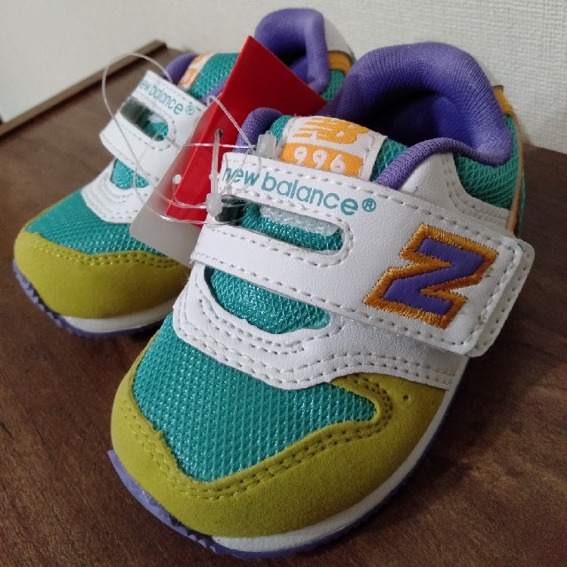 New Balance(ニューバランス)の【めぐみるく様専用】新品new balance ベビーシューズ　スニーカー キッズ/ベビー/マタニティのベビー靴/シューズ(~14cm)(スニーカー)の商品写真