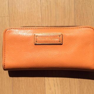 マークバイマークジェイコブス(MARC BY MARC JACOBS)のマークバイマークジェイコブス長財布(財布)