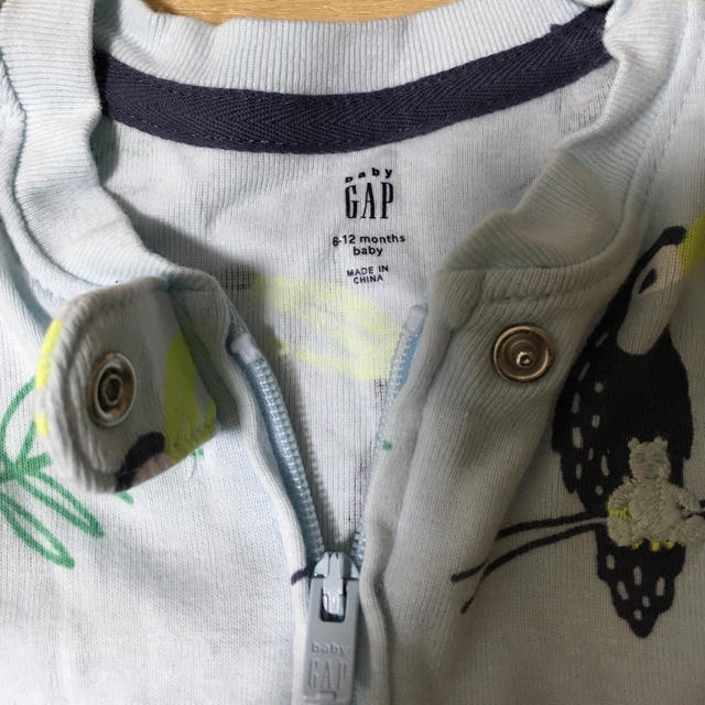 babyGAP(ベビーギャップ)のGAP カバーオール キッズ/ベビー/マタニティのベビー服(~85cm)(カバーオール)の商品写真