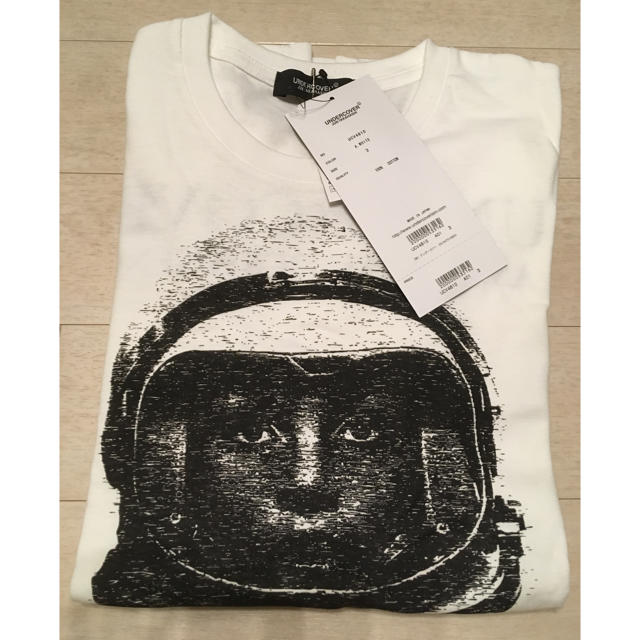 Tシャツ/カットソー(半袖/袖なし)undercover  tシャツ 2001年宇宙の旅