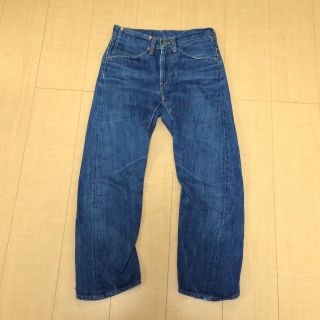 リーバイス(Levi's)の超レアW26 スペイン製 リーバイス レッド デニム ジーンズ レディースサイズ(デニム/ジーンズ)