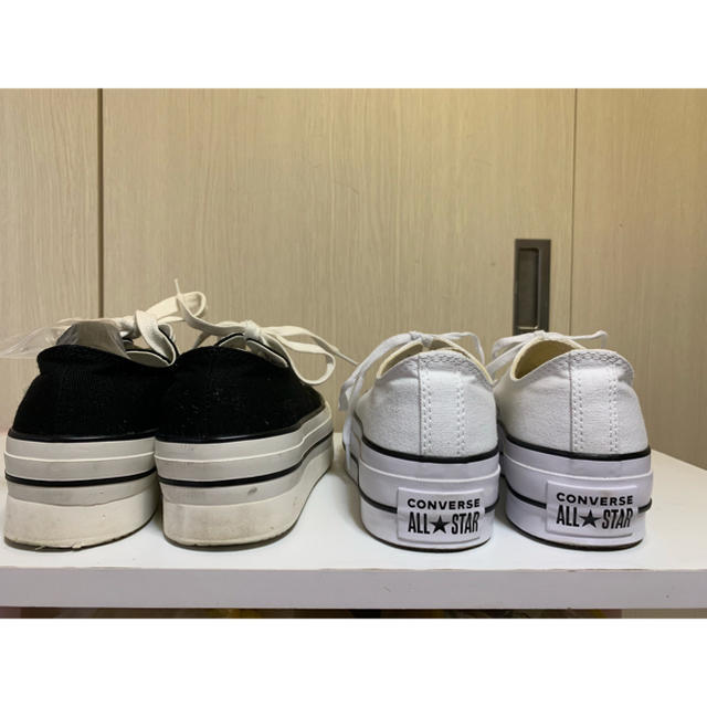 CONVERSE(コンバース)の厚底コンバース  ホワイト&ブラック 2足組 レディースの靴/シューズ(スニーカー)の商品写真