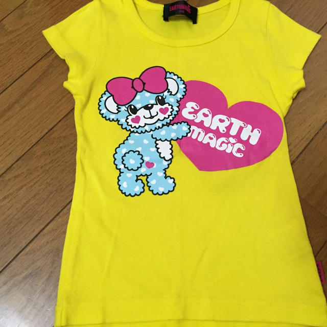 EARTHMAGIC(アースマジック)のearthmagic Ｔシャツ 100 キッズ/ベビー/マタニティのキッズ服女の子用(90cm~)(Tシャツ/カットソー)の商品写真