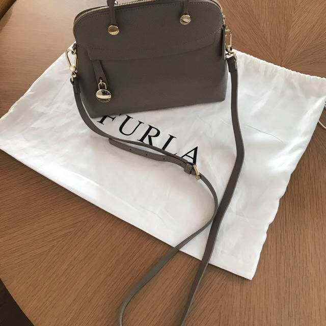 FURLA - RR　FURLAショルダー パイパーS
