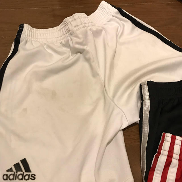 adidas(アディダス)のサッカーユニフォーム 120 キッズ/ベビー/マタニティのキッズ服男の子用(90cm~)(Tシャツ/カットソー)の商品写真