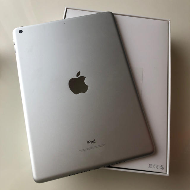 最終値下げApple iPad (Wi-Fi, 32GB, 6th) 第6世代