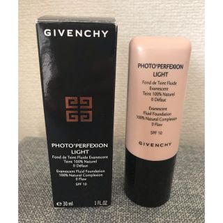 ジバンシィ(GIVENCHY)の新品未使用🌟GIVENCHYフォトパーフェクションライト#3(ファンデーション)