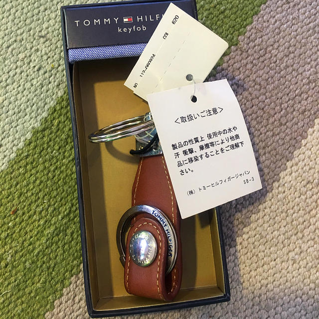 TOMMY HILFIGER(トミーヒルフィガー)のTommy hilfiger キーホルダー メンズのファッション小物(キーホルダー)の商品写真