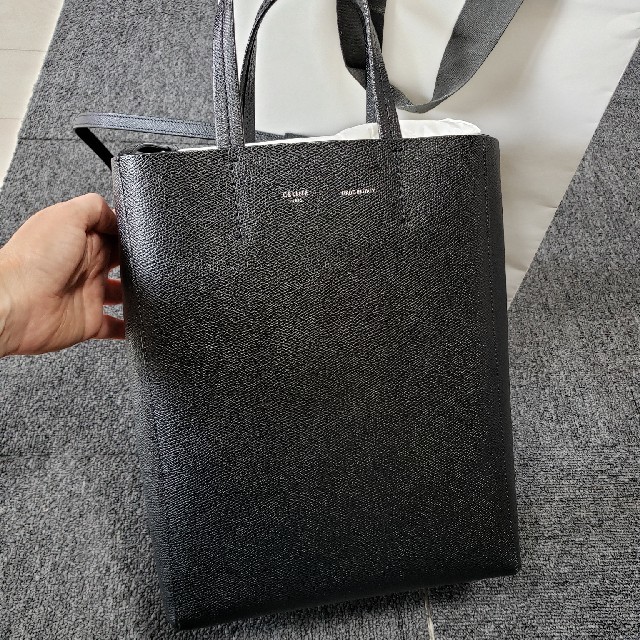 プレゼントを選ぼう！ celine - 美品セリーヌ、カバスモール黒