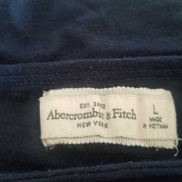 Abercrombie&Fitch(アバクロンビーアンドフィッチ)のAbercrombie&Fitch Tシャツ オフショルダー レディースのトップス(Tシャツ(半袖/袖なし))の商品写真