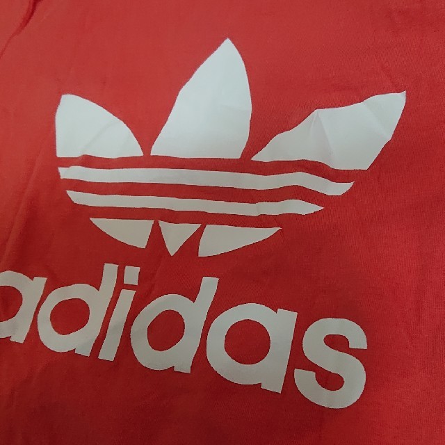 adidas(アディダス)のadidas トップス Tシャツ レディースのトップス(Tシャツ(半袖/袖なし))の商品写真