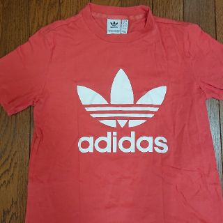 アディダス(adidas)のadidas トップス Tシャツ(Tシャツ(半袖/袖なし))