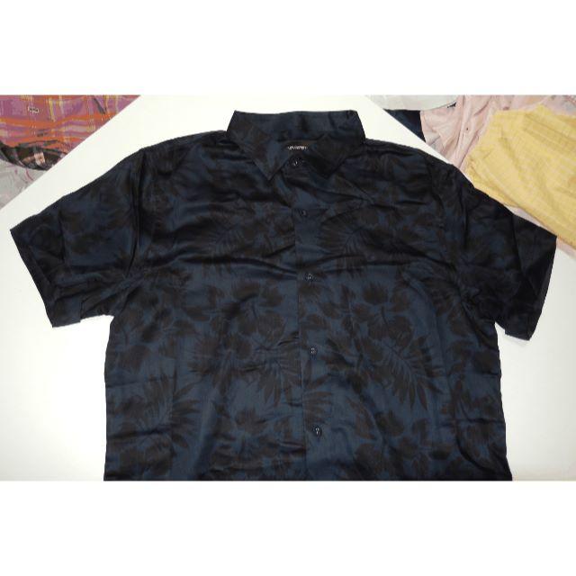 Armani(アルマーニ)の■超美品　アルマーニ 　　半袖シャツ　メンズ 花柄 メンズのトップス(シャツ)の商品写真