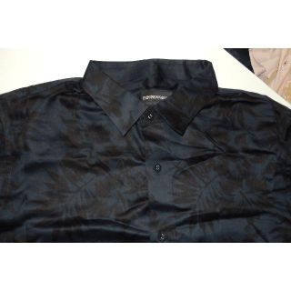 アルマーニ(Armani)の■超美品　アルマーニ 　　半袖シャツ　メンズ 花柄(シャツ)