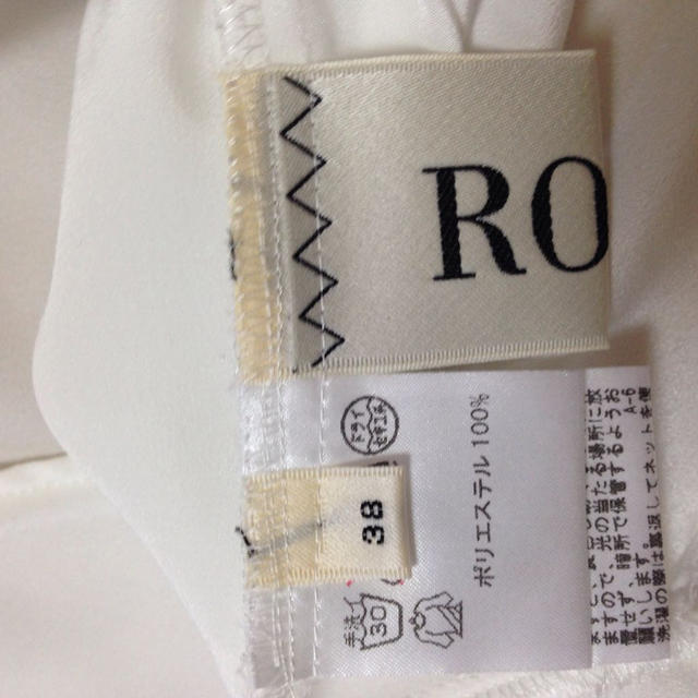 ROPE’(ロペ)のロペ 美品白ブラウス レディースのトップス(カットソー(半袖/袖なし))の商品写真