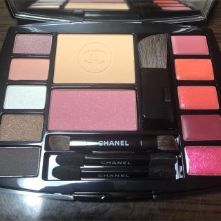 シャネル(CHANEL)のCHANEL(シャネル)-TRAVEL MAKEUP PALETTE-(コフレ/メイクアップセット)