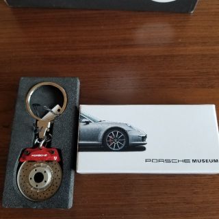 Porsche - ポルシェ 純正キーホルダー ポルシェミュージアムの通販 by ...