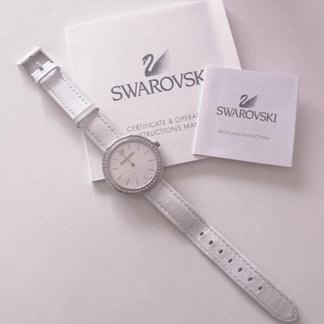 SWAROVSKI スワロフスキー 腕時計 Graceful Lady 新品電池