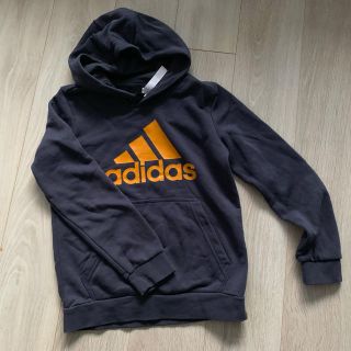 アディダス(adidas)のadidas パーカー 140(ジャケット/上着)