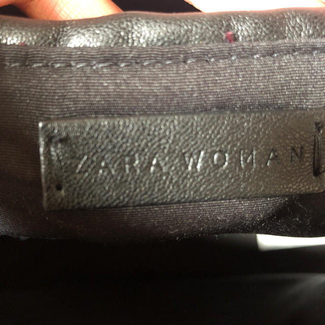 ZARA(ザラ)のスタッズバック レディースのバッグ(ハンドバッグ)の商品写真