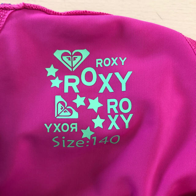 Roxy(ロキシー)の夏間近❗️ロキシーラッシュガード キッズ/ベビー/マタニティのキッズ服女の子用(90cm~)(水着)の商品写真