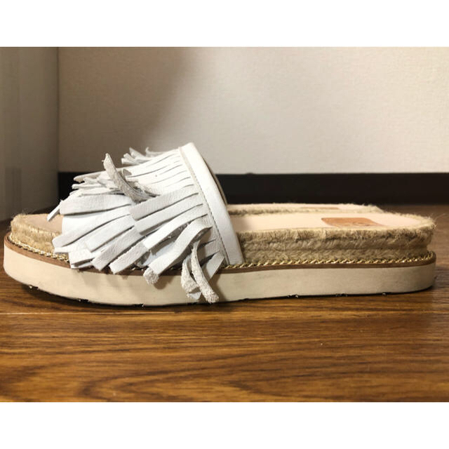 BEAUTY&YOUTH UNITED ARROWS(ビューティアンドユースユナイテッドアローズ)のkanna フリンジサンダル レディースの靴/シューズ(サンダル)の商品写真