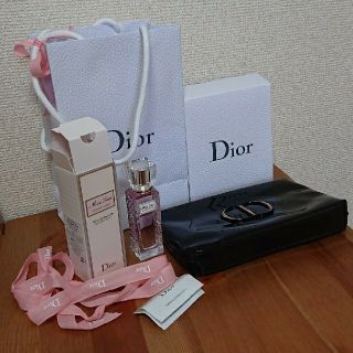 ディオール(Dior)の【新品】ミスディオール ブルーミングブーケ   【Diorポーチのオマケ付き】(香水(女性用))