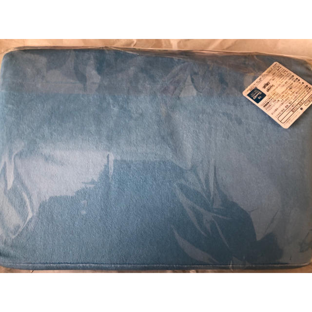 低反発マクラ タキシードサム 枕 インテリア/住まい/日用品の寝具(枕)の商品写真